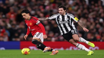 موعد مباراة مانشستر يونايتد ضد نيوكاسل والقنوات الناقلة للمواجهة المرتقبة بالدوري الإنجليزي